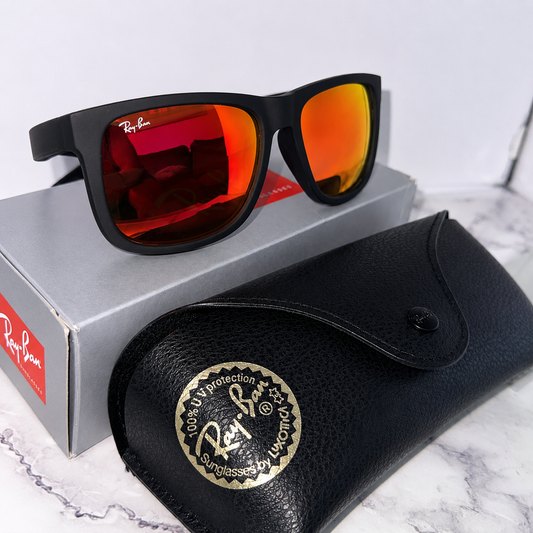 RAY BAN